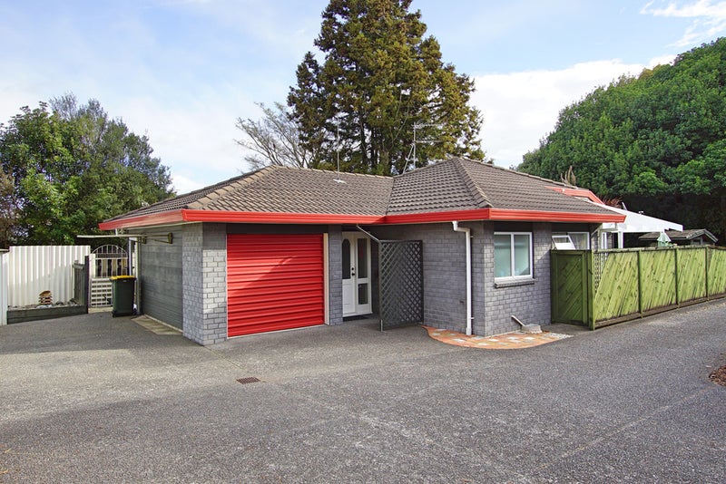 2/348 Great South Road, Opaheke, Papakura - Carousel 1