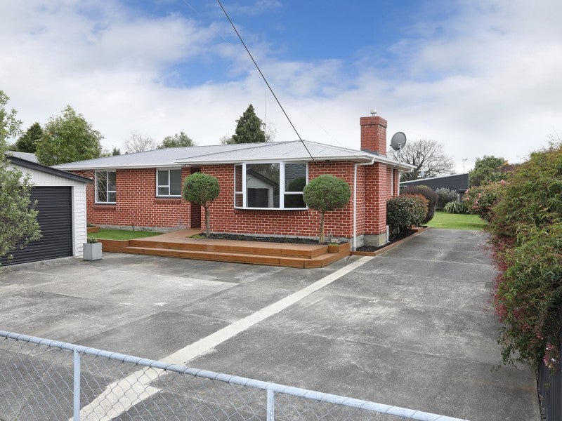 1 Haggitt Street, Feilding, Feilding - Carousel 1