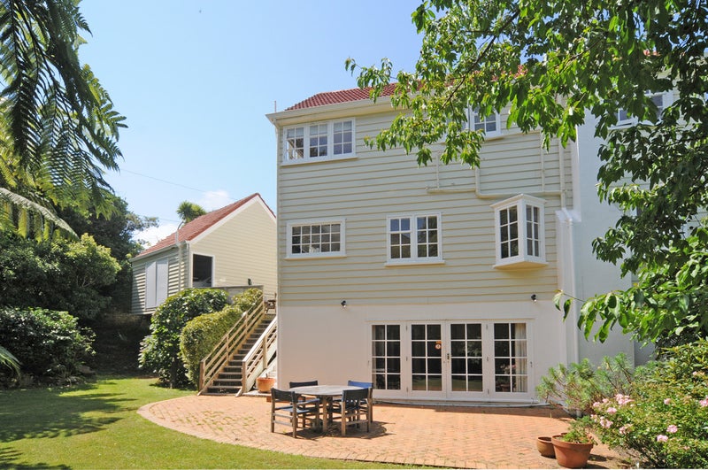 37 HATTON Street, KARORI, WELLINGTON - Carousel 21