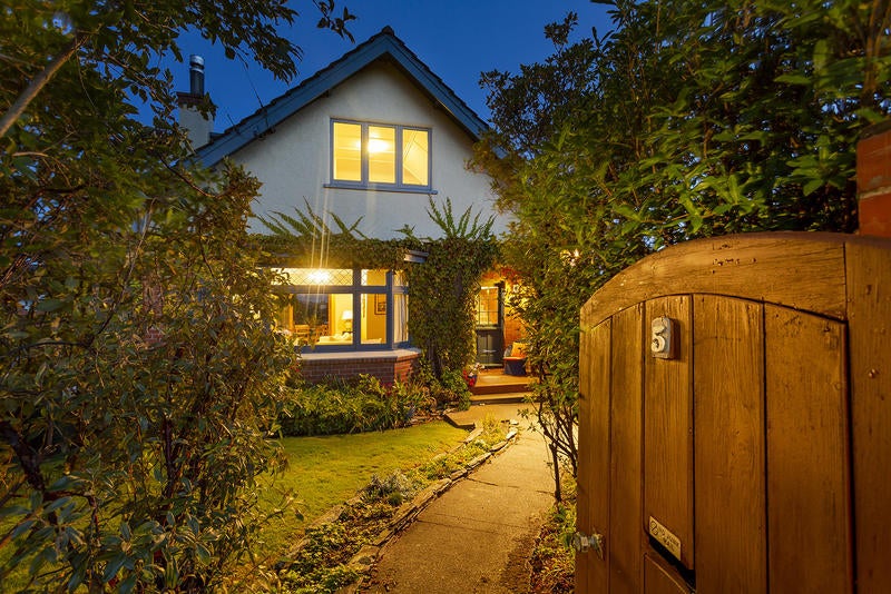 5 Bruce Street, Roslyn, Dunedin - Carousel 1