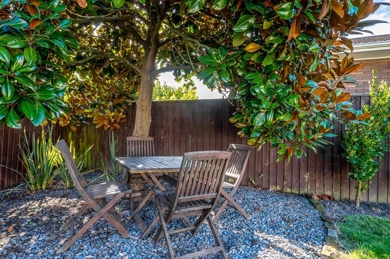 22 Dunrobin Place, Avonhead, Christchurch - Carousel 18