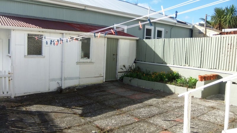 B/229 Adelaide Road, Newtown, Wellington - Carousel 7