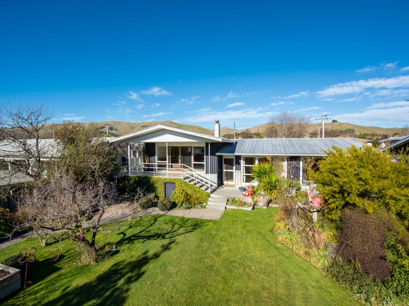 Property Valuation for 8 Belvue Crescent, Witherlea, Blenheim Trade