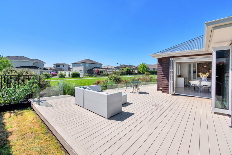 8 Giarni Place, Karaka, Papakura - Carousel 2