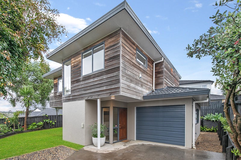 4A Ripon Crescent, Meadowbank, Auckland - Carousel 1