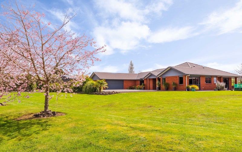 32B Koraha Road, Kumeu - Carousel 1