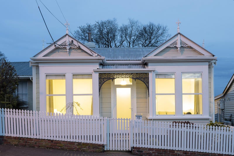 15 Peel Street, Mornington, Dunedin - Carousel 1