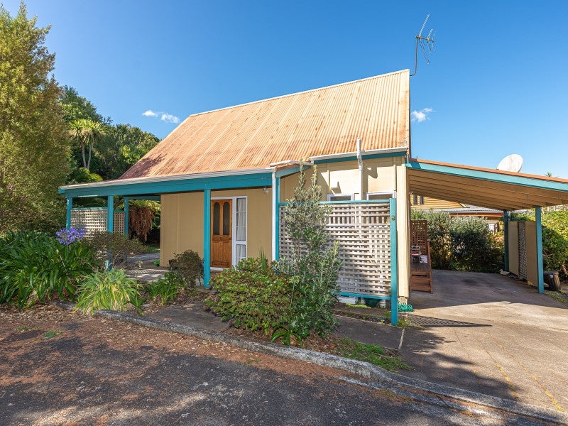 8 Aiken Road, Saint Johns Hill, Whanganui - Carousel 2