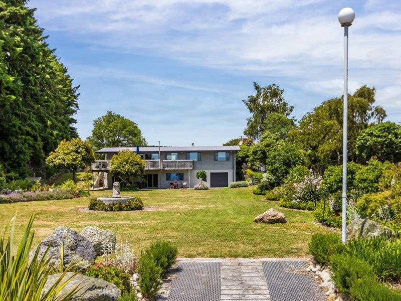 208 State Highway 1, waitahanui, Taupo - Carousel 2