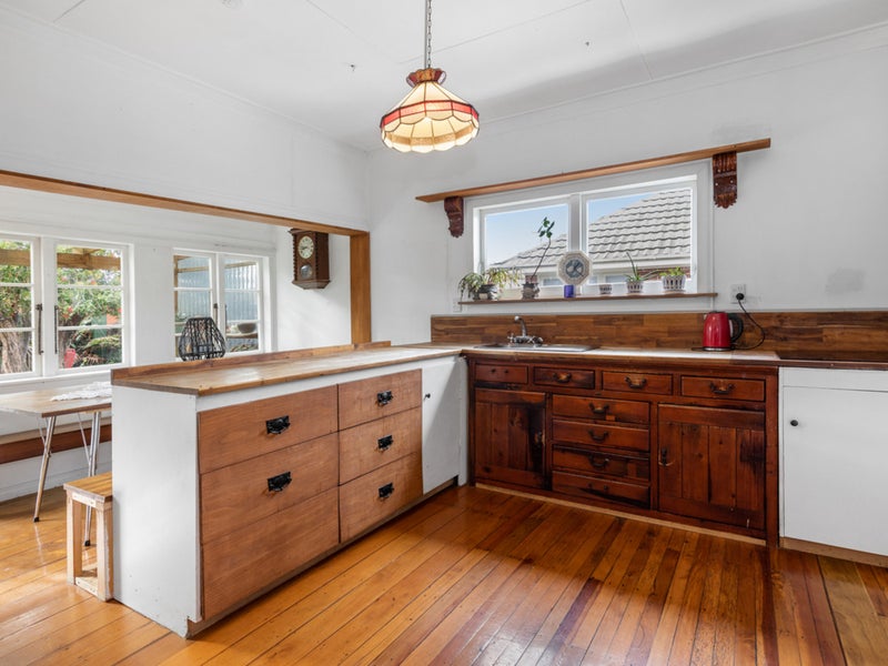 110 Muller Road, Blenheim - Carousel 1