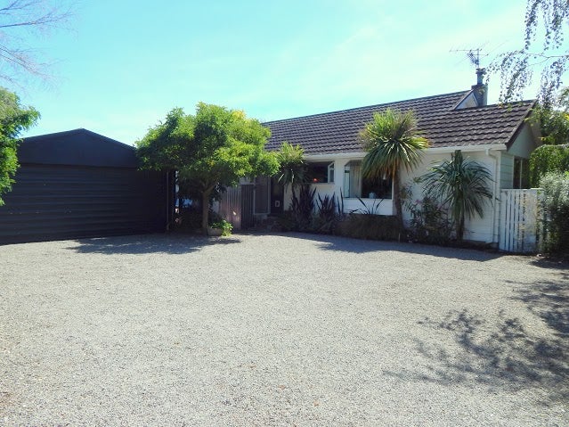 145 Pembroke Street, Carterton - Carousel 17
