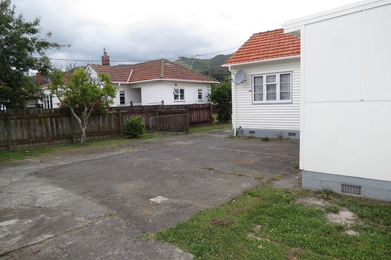 161 Waiwhetu Road, Waterloo, Lower Hutt - Carousel 2