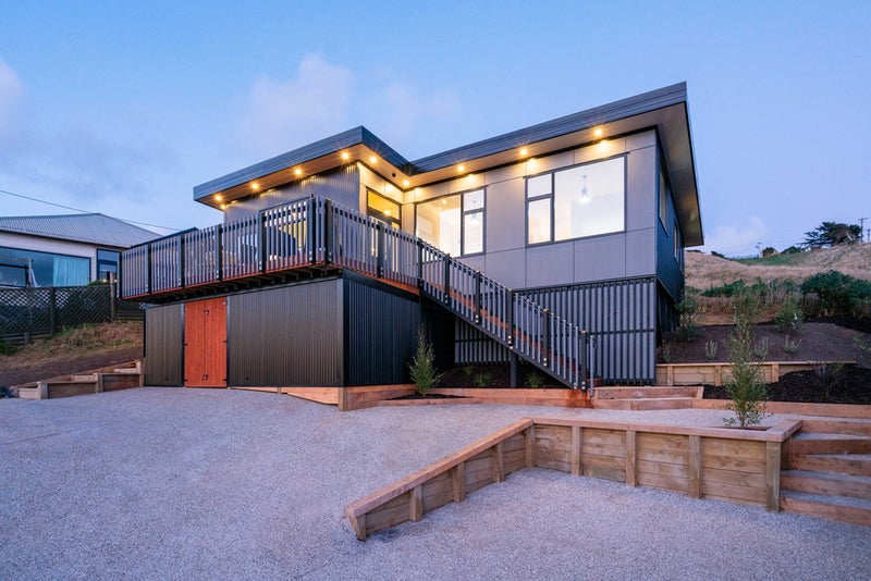 53A Oregon Street, Ocean Grove, Dunedin - Carousel 1