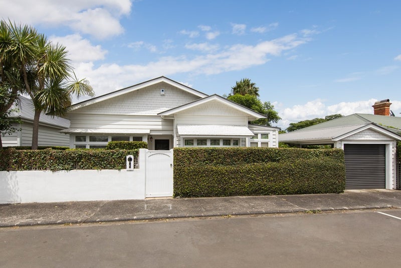 Property Valuation for 10 Kelly Street, Mount Eden, Auckland Trade Me