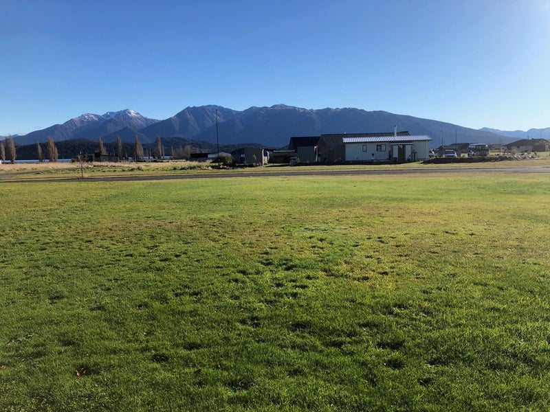 1 Cunaris Way, Te Anau, Te Anau - Carousel 3