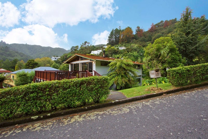 12 Ngahere Street, Stokes Valley, Lower Hutt - Carousel 1
