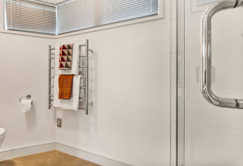 Property Valuation for 45 Ridge Road, Howick, Auckland Trade Me