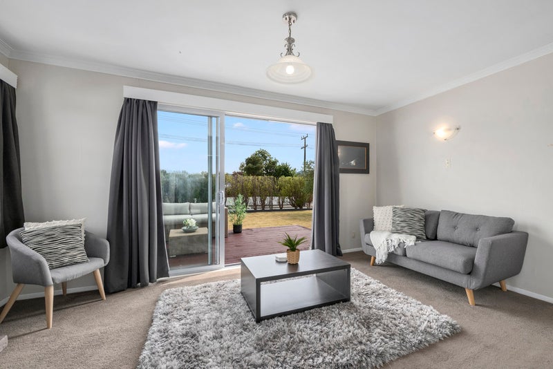 14 Ebdentown Street, Ebdentown, Upper Hutt - Carousel 2