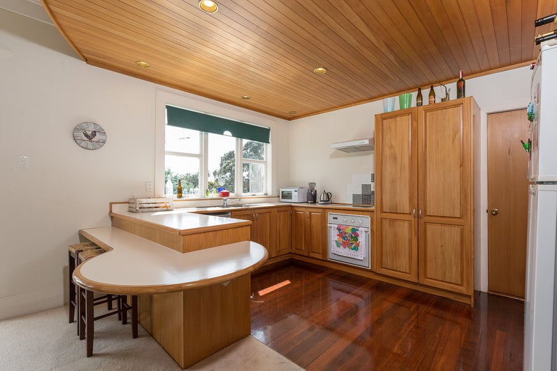 62 Godden Crescent, Mission Bay, Auckland - Carousel 2