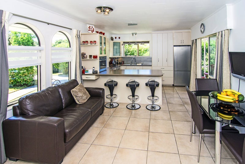 15 Chamberlain Road, Masterton - Carousel 2