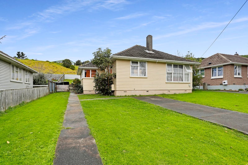 51 Cambridge Terrace, Kaiti, Gisborne - Carousel 1