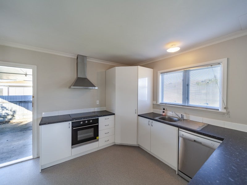 458 Gloucester Street, Taradale, Napier - Carousel 1