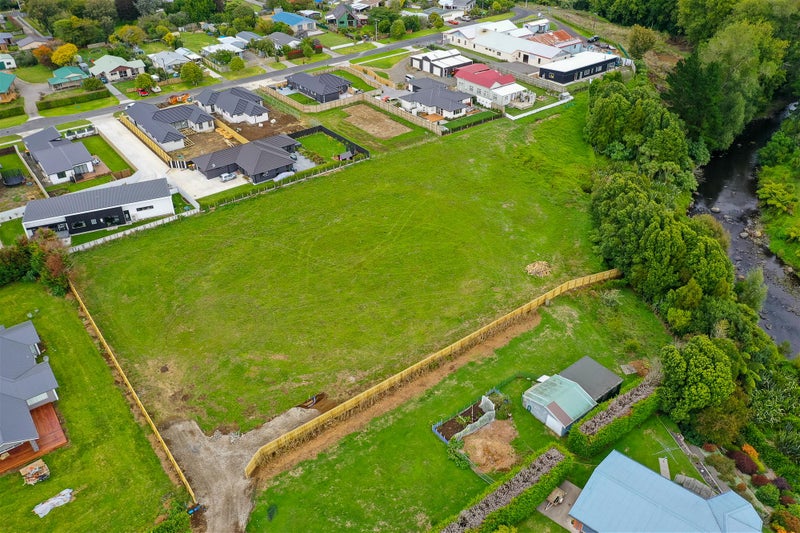 Property Valuation for 155 Cross Road, Lepperton, New Plymouth Trade