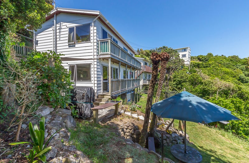 194 Cecil Road, Wilton, Wellington - Carousel 1