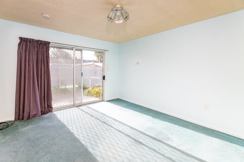 2/11 Gilby Street, Linwood, Christchurch - Carousel 2