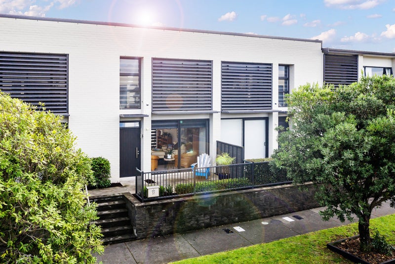 37 Bluegrey Avenue, Stonefields, Auckland - Carousel 1