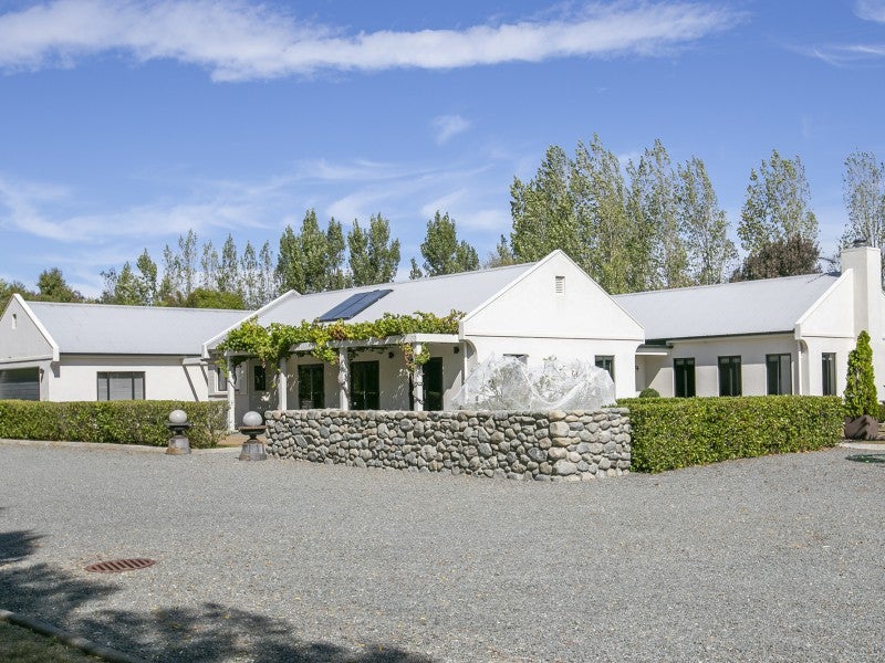 Property Valuation for 104 Oxford Street, Martinborough Trade Me