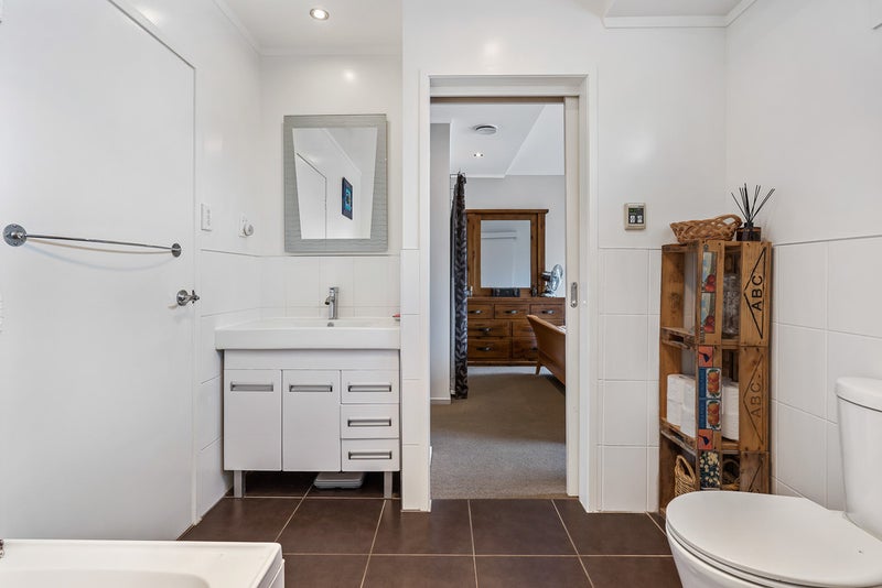 4 Studfall Street, Pakuranga Heights, Auckland - Carousel 26