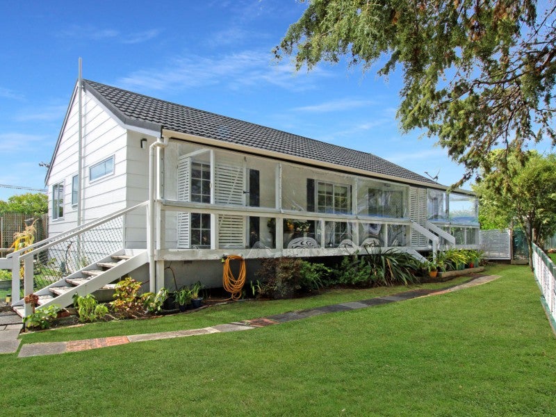 121 Pukepapa Road, Marton - Carousel 1