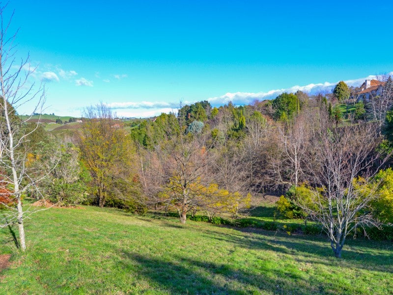 81 Nilgiri Road, Poraiti, Napier - Carousel 1