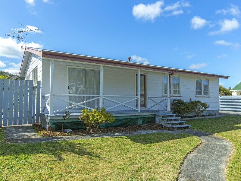 92 Mohaka Street, Wainuiomata, Lower Hutt - Carousel 15