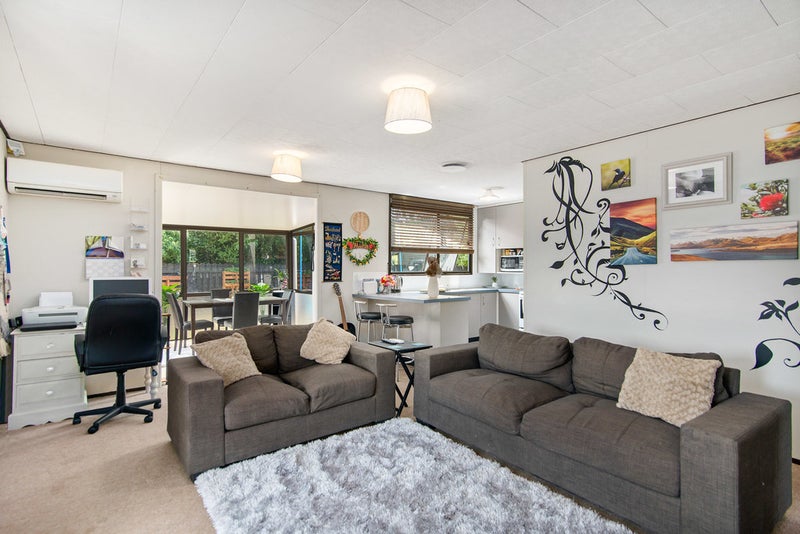 2/88B Kelvin Road, Papakura, Papakura - Carousel 1