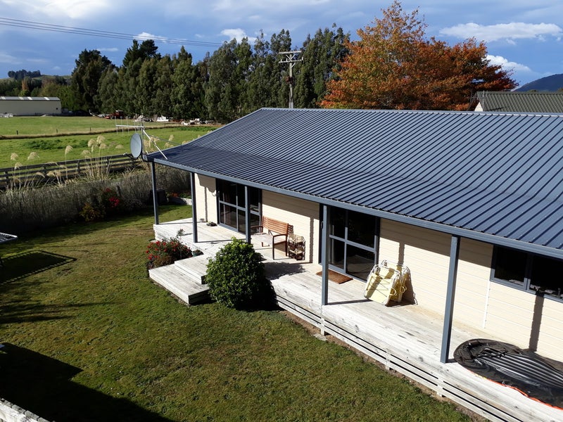 54 Hunter Place, Manapouri, Manapouri - Carousel 2