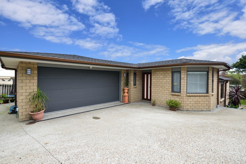 7A Rakino Avenue, Manly, Whangaparaoa - Carousel 1