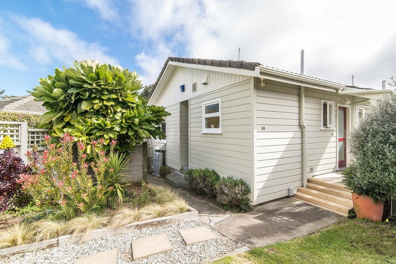 48 Montreal Grove, Kingston, Wellington - Carousel 1