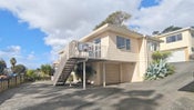 1/44 Barbados Drive, Unsworth Heights, North Shore City, Auckland