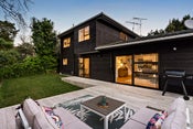 2/23 Hebron Road, Waiake, North Shore City, Auckland