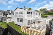 2/9 Colmar Road, Mellons Bay, Manukau City, Auckland
