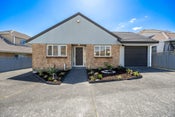 27B Central Park Drive, Te Atatu South, Waitakere City, Auckland