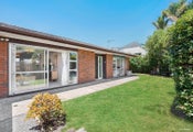 3/5 Rewa Road, Three Kings, Auckland City, Auckland