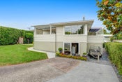 1 Poplar Road, Stanmore Bay, Rodney, Auckland