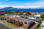 2/8 Kinder Street, Acacia Bay, Taupo, Waikato