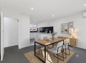 2/24A Vine Street, Mangere East, Manukau City, Auckland