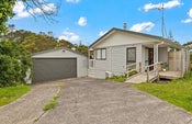 8 Angeline Place, Massey, Waitakere City, Auckland