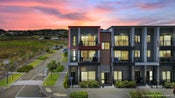 8/1 Coral Tree Avenue, Manukau, Manukau City, Auckland