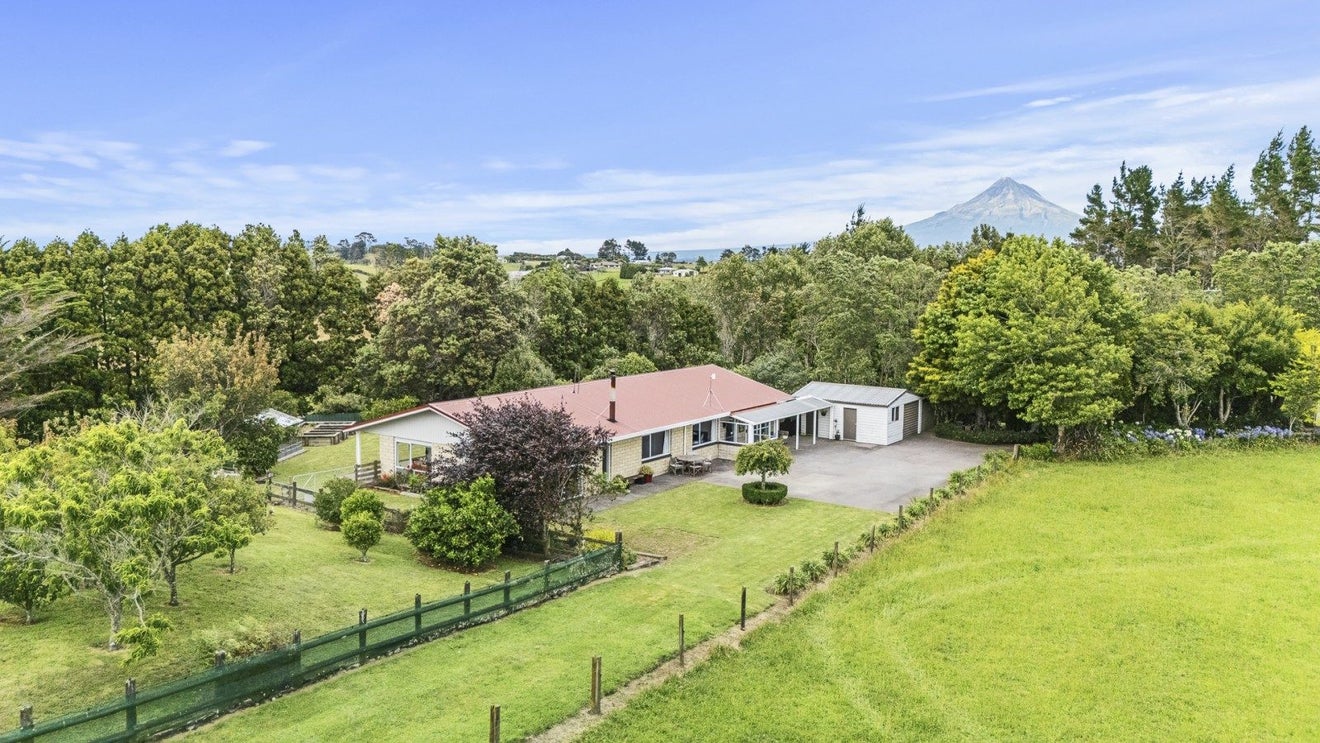 389 Wortley Road, Waiongana, Inglewood - Carousel 1